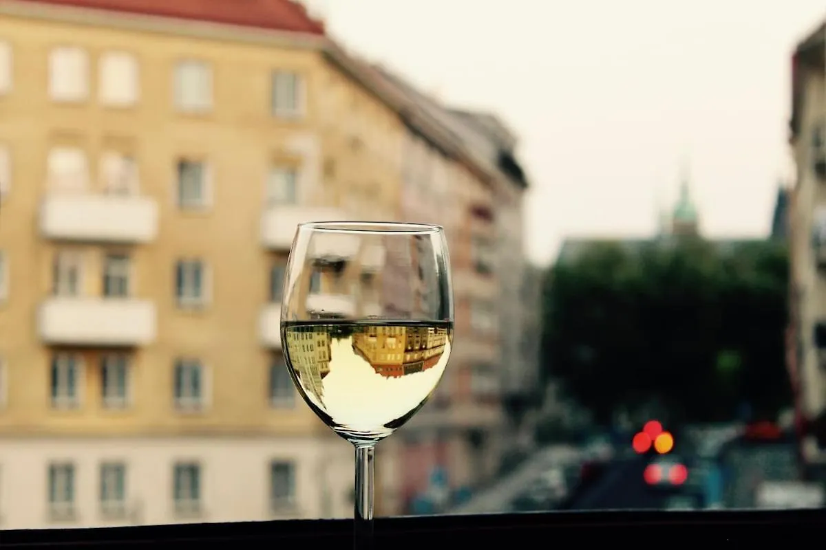 Sunny Apartment With Balcony Near Prague Castle With Prague Castle View 0*,  Repubblica Ceca
