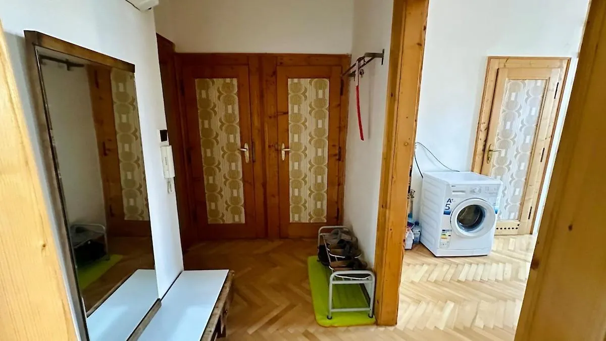 Sunny Apartment With Balcony Near Prague Castle With Prague Castle View 0*,